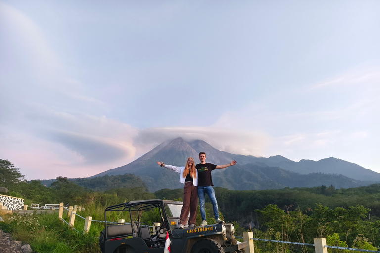 Yogyakarta: Merapi Sunrise, Plaosan Cycling & Prambanan Tour Prambanan Day or sunset Tour