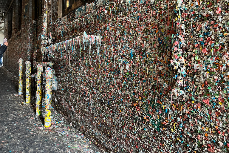 The Best of Seattle and Majestic Snoqualmie Waterfalls Winter Discount