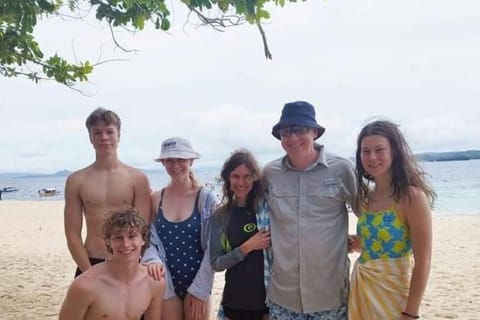 Siargao: Tri Island Hopping Naked Island, Daku, Guyam w/Lunch - Image 2