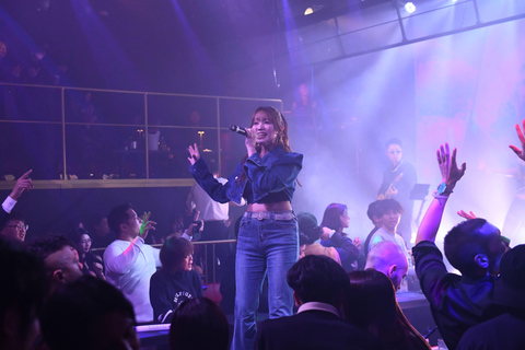 PICCADILLY PREMIUM Live Show & Night Club Royal-viproom