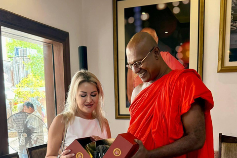 Colombo Religious Harmony Tour: Four Religions Four Cultures