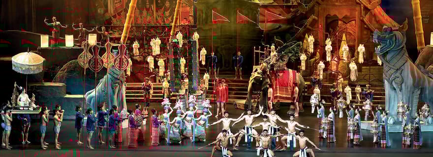 Phuket : spectacle Siam Niramit avec dîner buffet en option