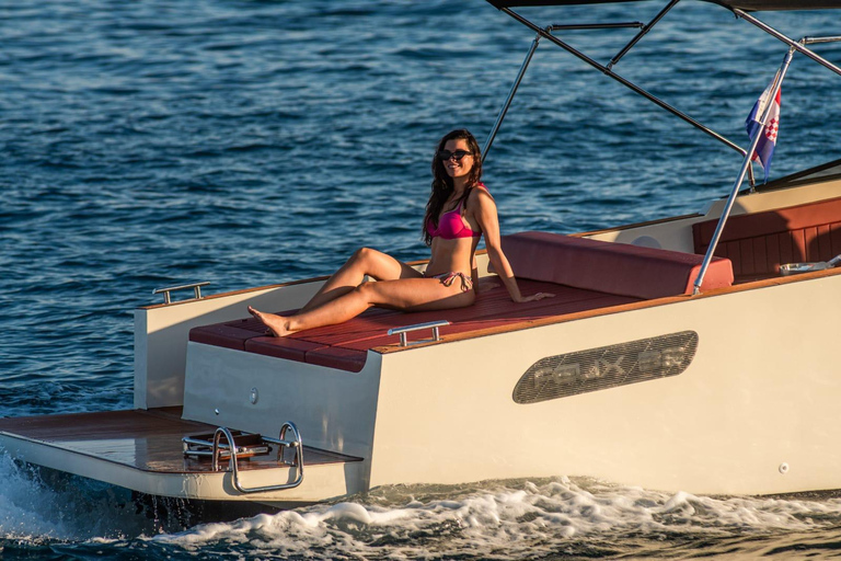 Split: Blue Lagoon, Čiovo & Trogir Luxury Boat Tour Split: Private Luxury Boat Tour to Blue Lagoon