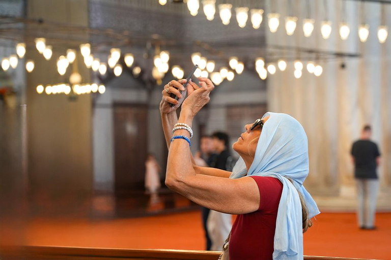 Istanbul: Blue Mosque Guided Tour & Basilica Cistern Ticket