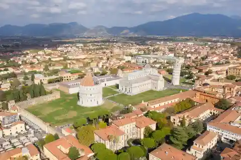 Pisa z Florencie - půldenní soukromá prohlídka dodávkou