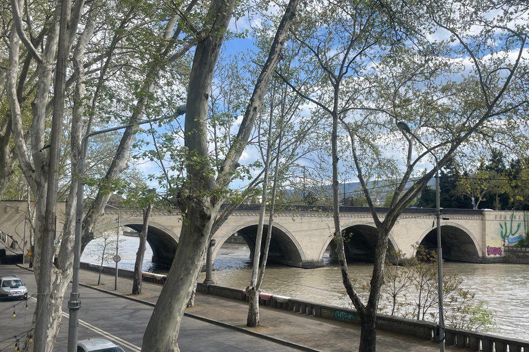 تبليسي: جولة سيرًا على الأقدام في الاتحاد السوفييتي