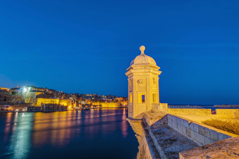 Sliema: Fernandes Fireworks Festival Cruise w/ Dinner+Drinks Without Transportation