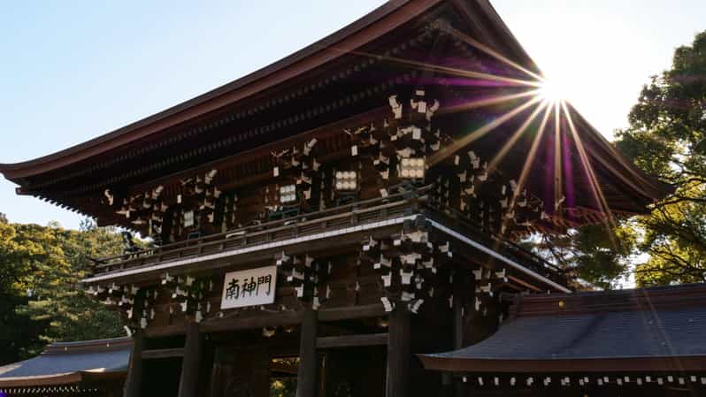 Dwie strony Tokio: świątynia Meiji i ulice Harajuku – 3 godziny