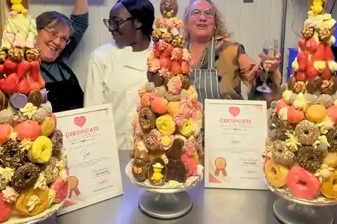 London: Dessert Tower Masterclass & Cocktail Experience