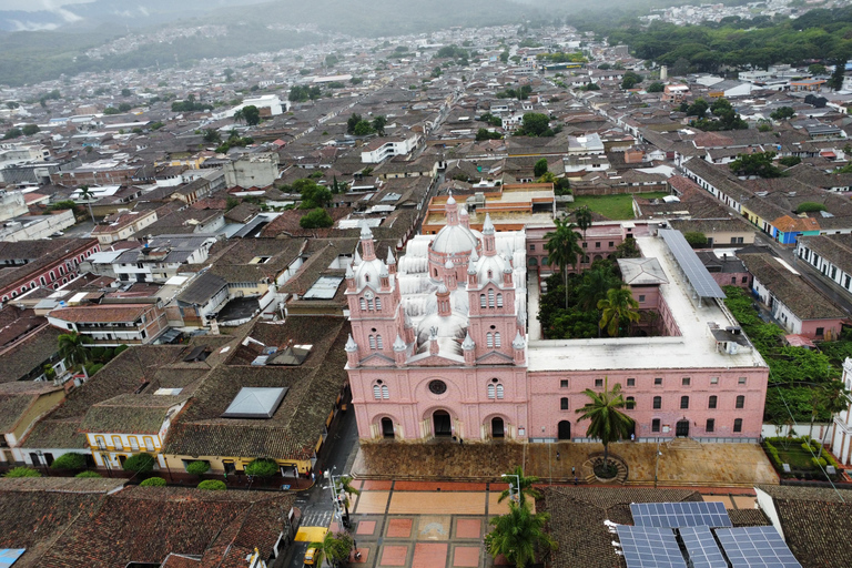Buga: City Tour y Visita a la Basílica Señor de los Milagros
