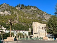 KUTAISI, CAENTAS DE CHIATURA Y PILLA DE KATSKHI TOUR GUIDED - Housity