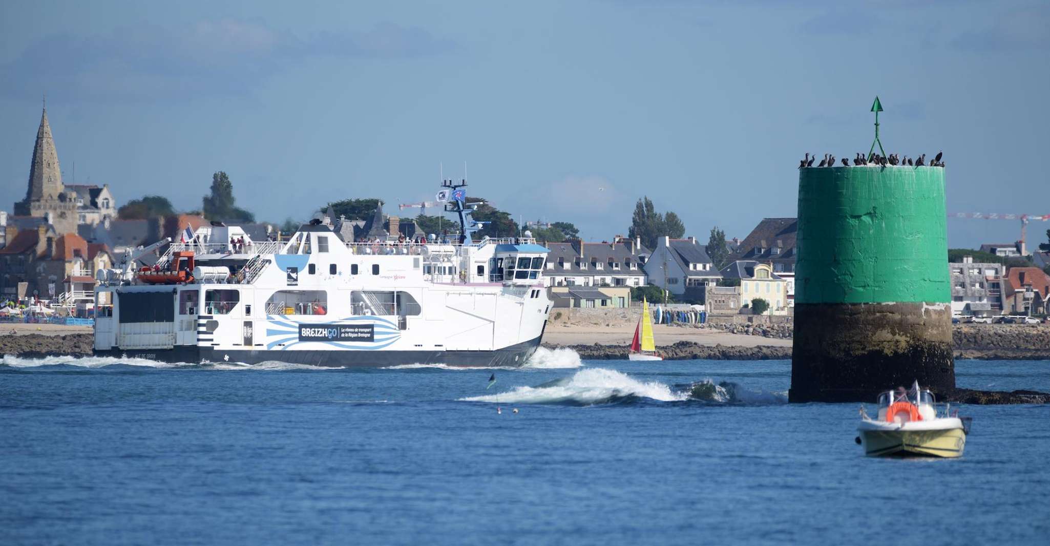 Lorient, Ferry Ticket from/to Ile de Groix - Housity