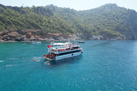 Marmaris: Luxury Boat Tour with Lunch Air-conditioned boat