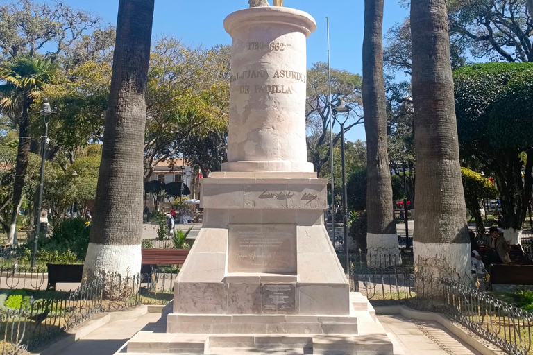 Sucre: City Highlights Walking Tour