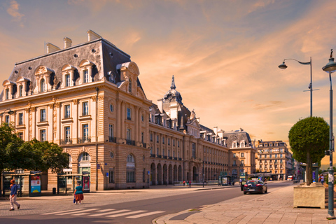 Rennes: Guided Tour on Your Mobile Rennes: Private Guided Tour with Your Mobile Phone