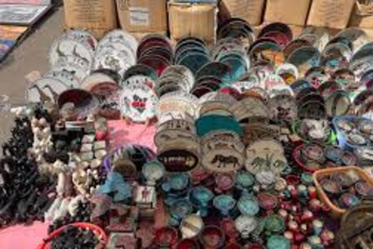 Nairobi: Muthurwa Market Guided Tour with Hotel Pickup