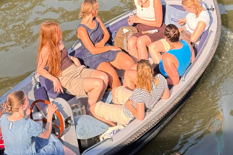 Boat rental in Utrecht