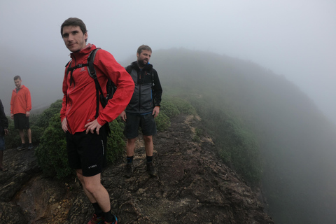 Kandy: Excursión de un Día a las Cascadas y la Aldea Local con Almuerzo