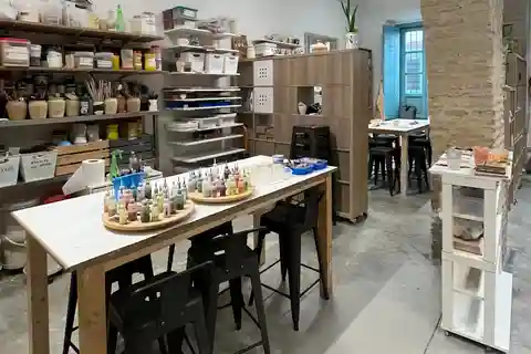 Sevilha: Oficina de azulejos em Triana