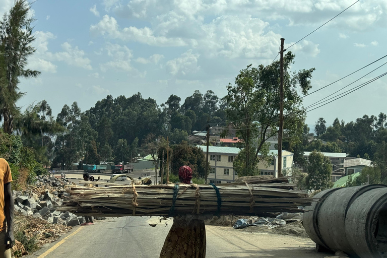 Addis Ababa Night Tour: Fountains, Jazz & Culture