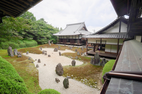 Meditação Zen em Kyoto e passeio pelo jardim de um templo Zen com almoço