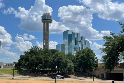 Dallas im Wunderland: Eine selbstgeführte Audio-Tour
