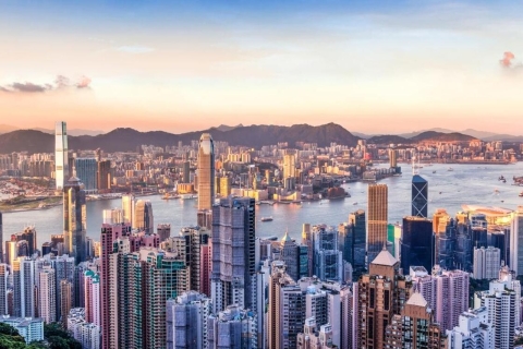 Hong Kong al Descubierto: ¡Calles, Estilos y Secretos en Tránsito!
