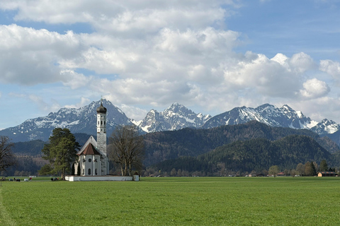 Füssen: Neuschwanstein & Linderhof Palace Day Trip
