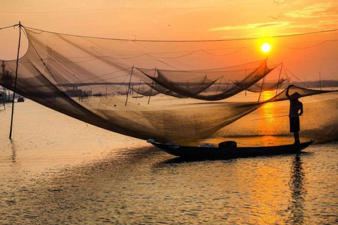 Zonsopgang op de Hoai Rivier Tour in Hoi An