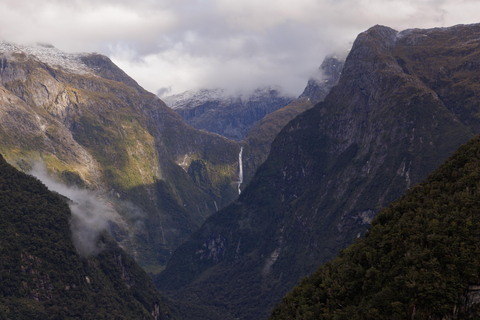 Te Anau: Milford Sound Helicopter Tour