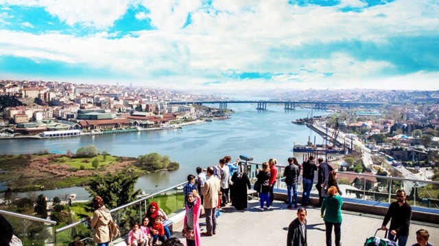 Visit Istanbul Half-Day City Sightseeing Bus & Boat Tour in Istanbul