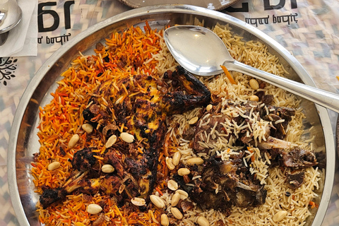 Muscat: Omani Food Tour with Shuwa & Halwa