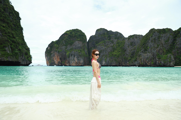 Phuket : Phi Phi & Maiton Islands Day Tour By Luxury Yacht Day Tour Without Transfer