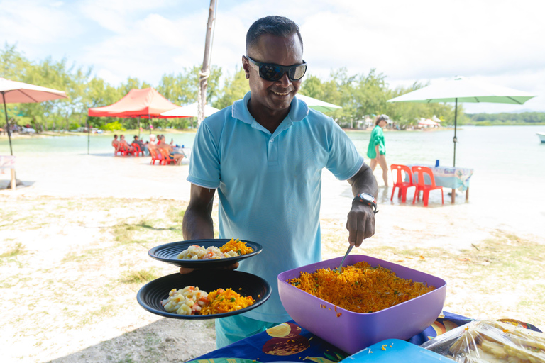 Mauritius: Motorówka Ile aux Cerfs, wodospad GRSE, grill, bar