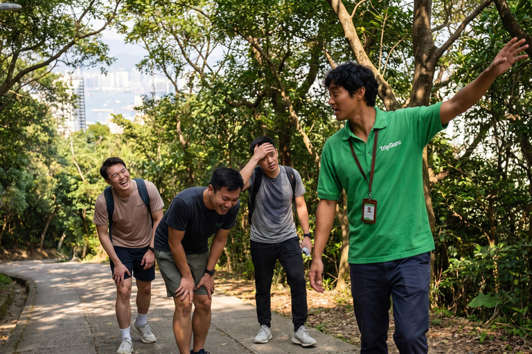 Hong Kong: Victoria Peak Guided Walking Tour Private Tour