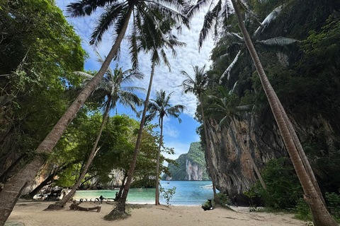 Krabi: Hong Island Longtail Boat, Pickup, Snorkeling & Lunch