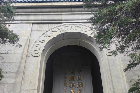 Nanjing Sun Yat-sen Mausoleum: Ticket to the Modern Monument