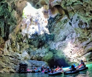 Yogyakarta : pindul cave and oyo river adventure trip