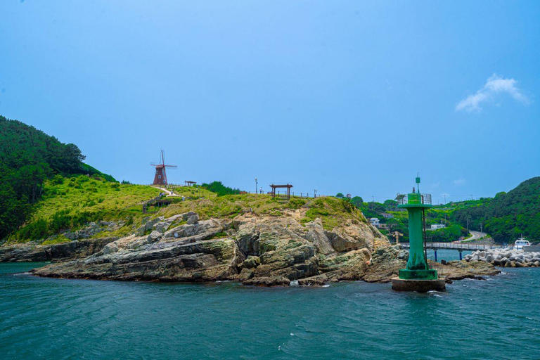 Busan : Gémeaux cachés Geoje & Oedo Botania IslandVisite partagée depuis la sortie 4 de la station de métro Seomyeon