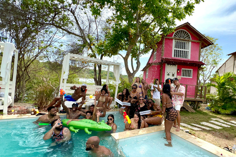 Brunch à volonté Village People au Tiny Village Cartagens