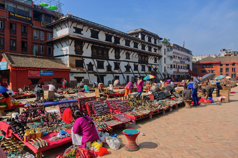 Kathmandu: Private Tour with Food Tasting & Swayambhu Sunset