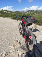 电子公路 /电子美食自行车租用Cannondale Synapse Neo Size M - Housity