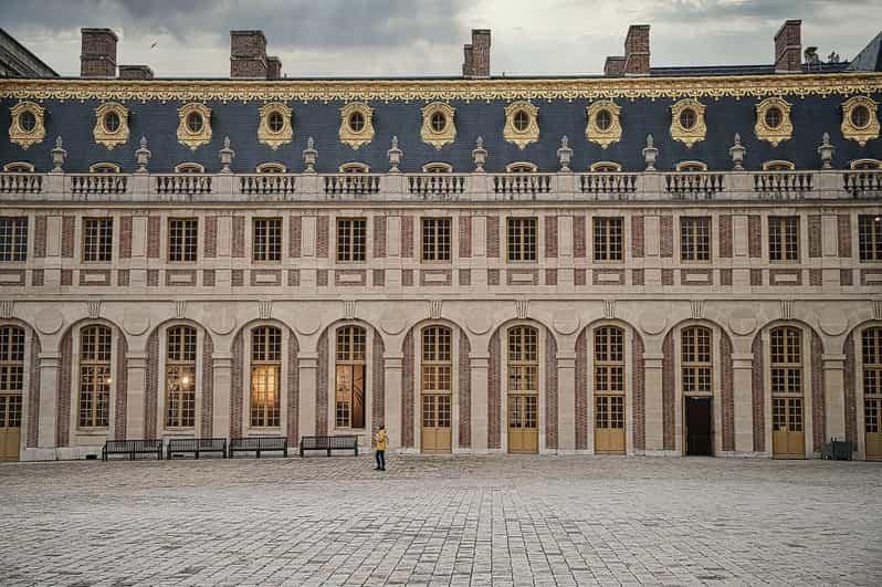 De Tuinen Van Giverny Monet Het Paleis Van Versailles Vanuit Parijs