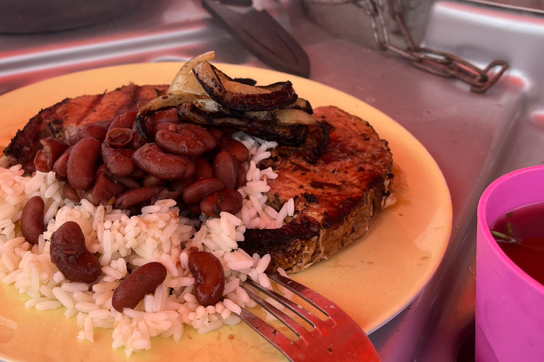 Saint-François tour: Donut BBQ Boat swim, Pointe des Châteaux Saint-François Tour: Donut BBQ Boat Swim, Pointe des Châteaux