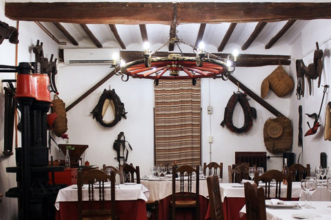 Santa Pola, Gran Alacan, Urbanova: Guided Wine Tasting Tour