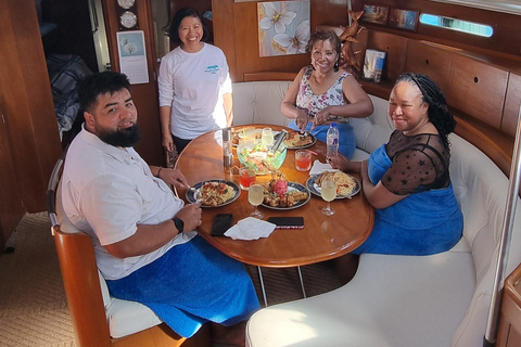 Rhodes Private Luxury Day Cruise Lunch, Coctails, Champagne