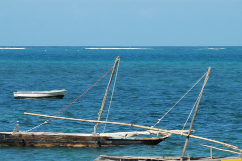 Mombasa: Mkupe Creek Sunset Boat Tour with Fishing