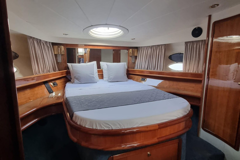 Mallorca: Total Solar Eclipse 2026 on a Yacht with Dinner