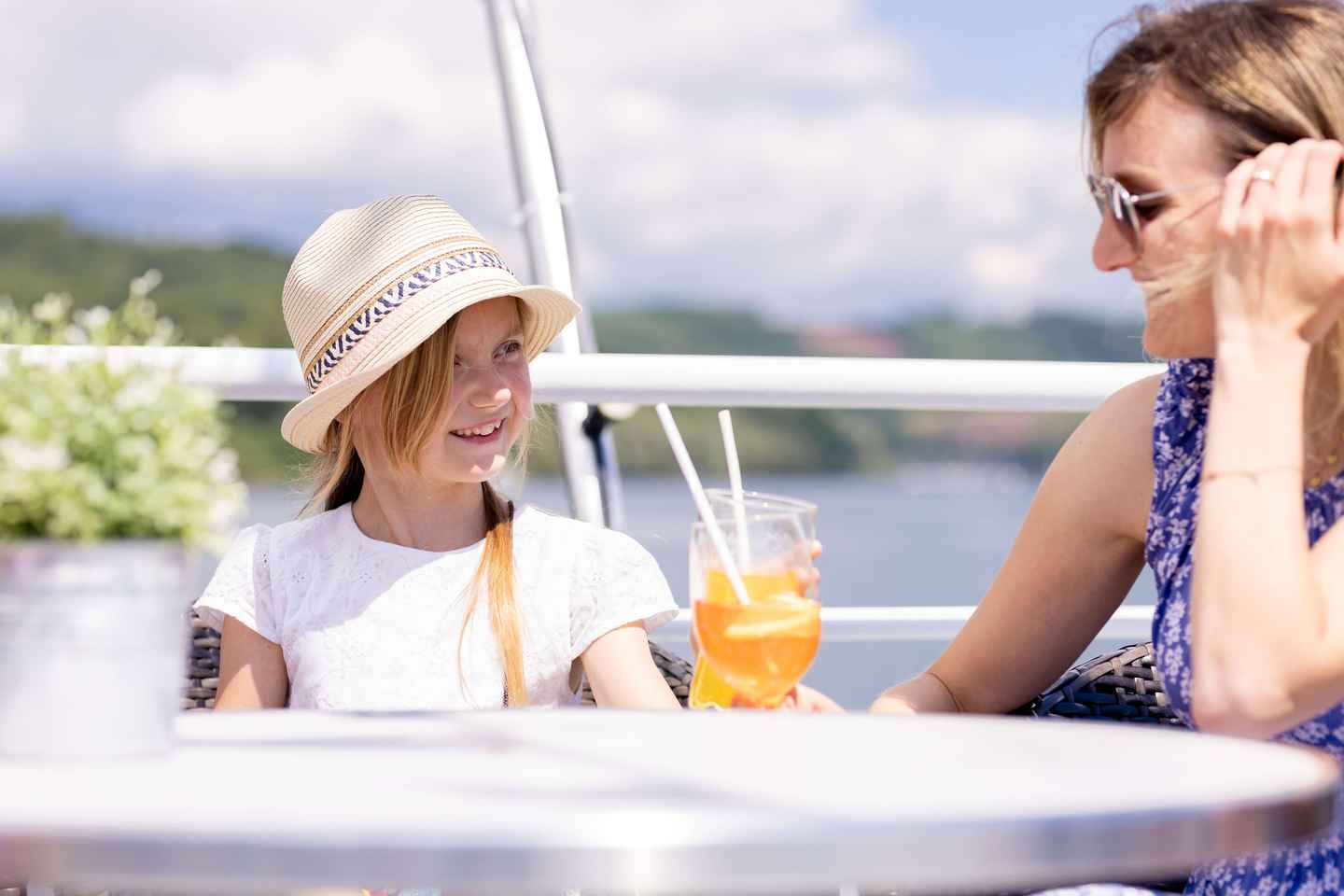 Loreley-Rhinecruise with All-Inclusive Brunch Buffet