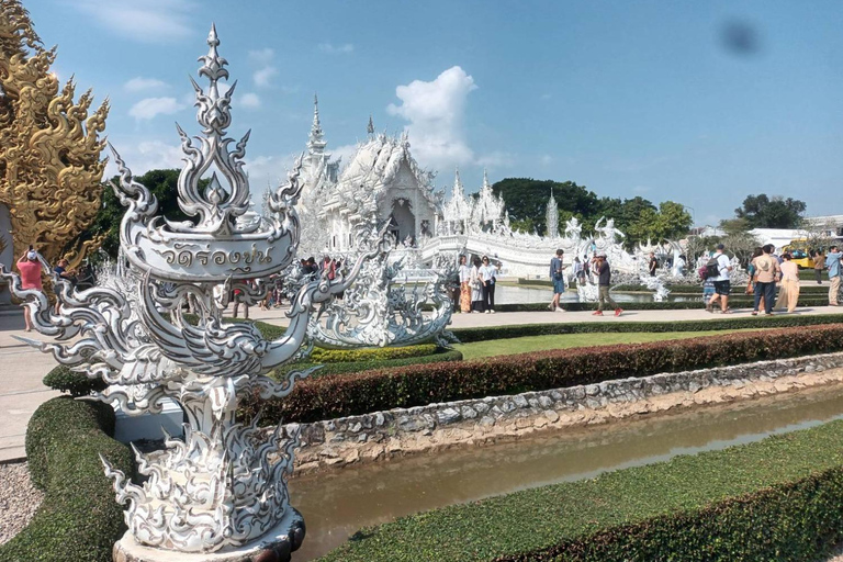 Chiang Rai: 2 Temples (White and Blue) + Black House Museum Meeting Point: Wat Phra Singh (Hotels Outside Pickup Area)